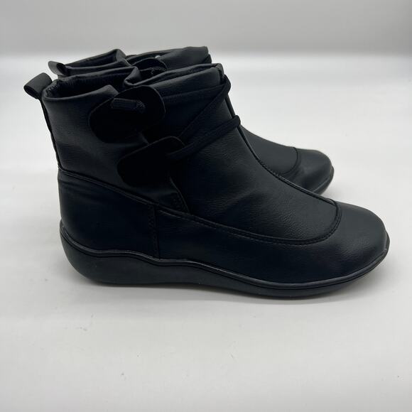 Ankle Boots Round Toe Casual Comfortable Lightweight Black Size 6.5US /37CN - Picture 3 of 10